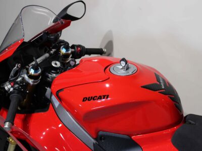 Moto - Ducati Panigale v4 S