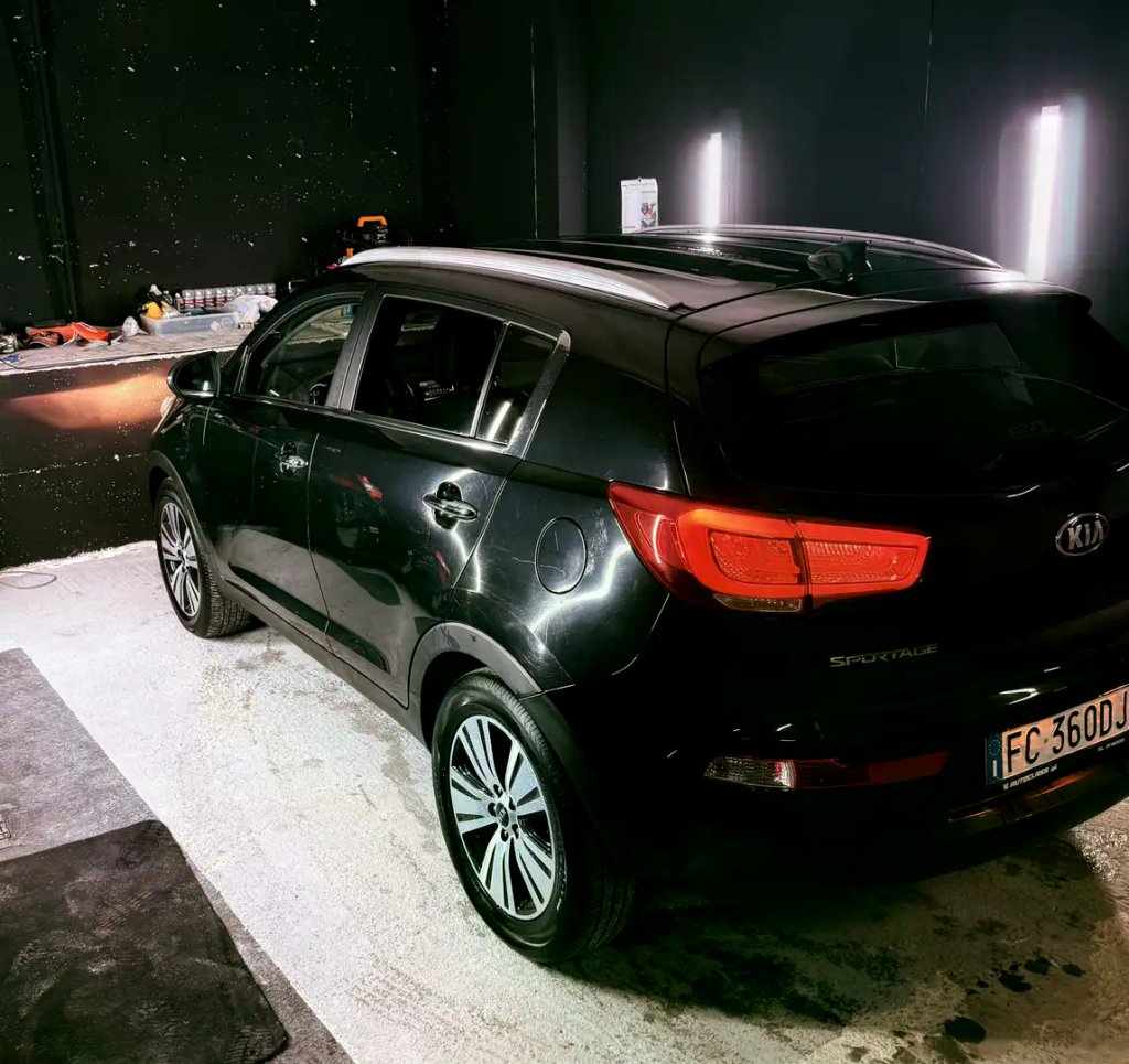 Kia Sportage III 2010 1.7 crdi High Tech stop