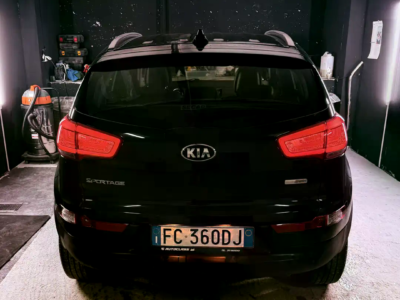Kia Sportage III 2010 1.7 crdi High Tech stop
